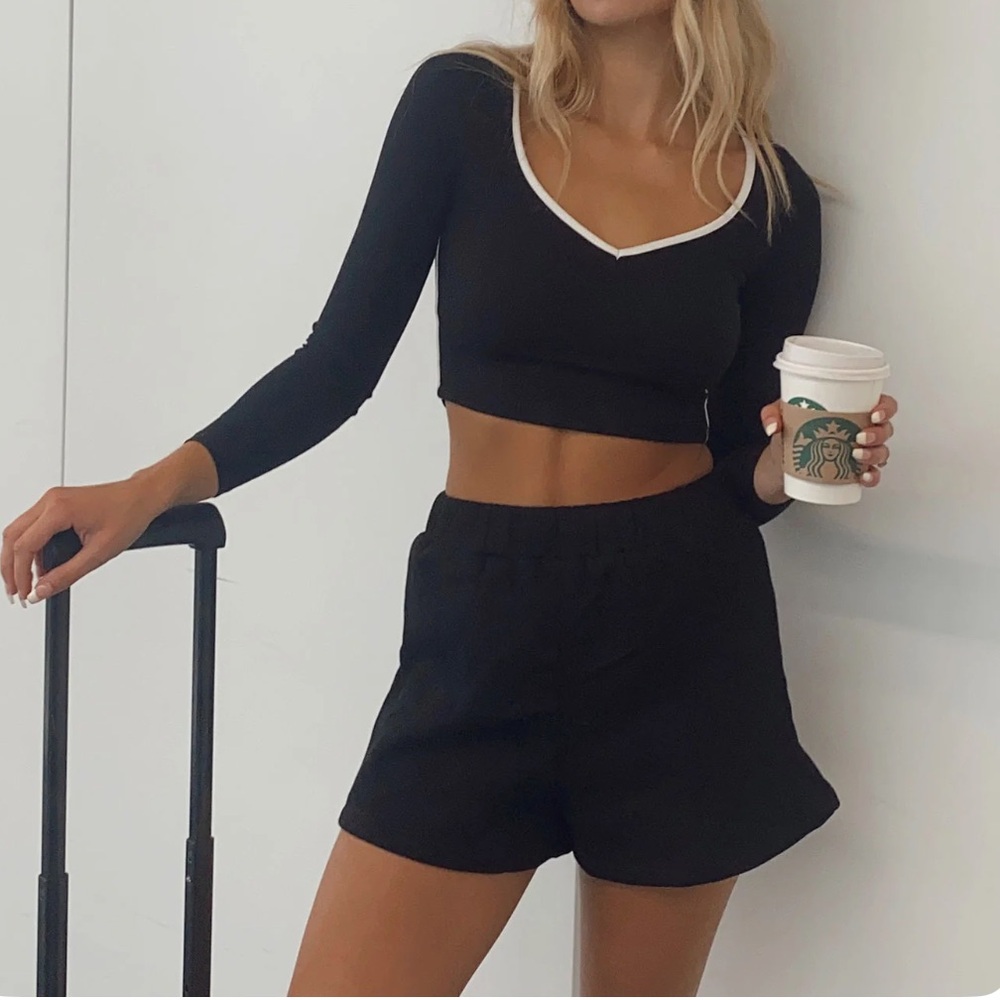 Princess Polly Florida Shorts Black